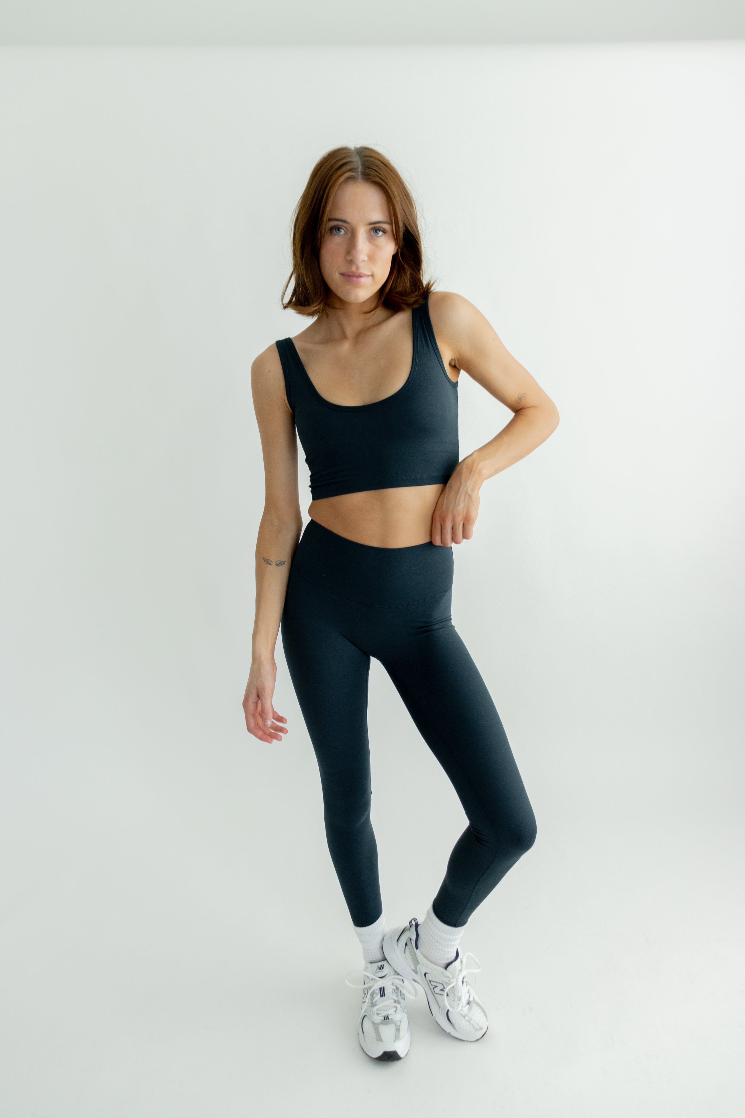 *SALE* raeMOVE Glute Curve Legging