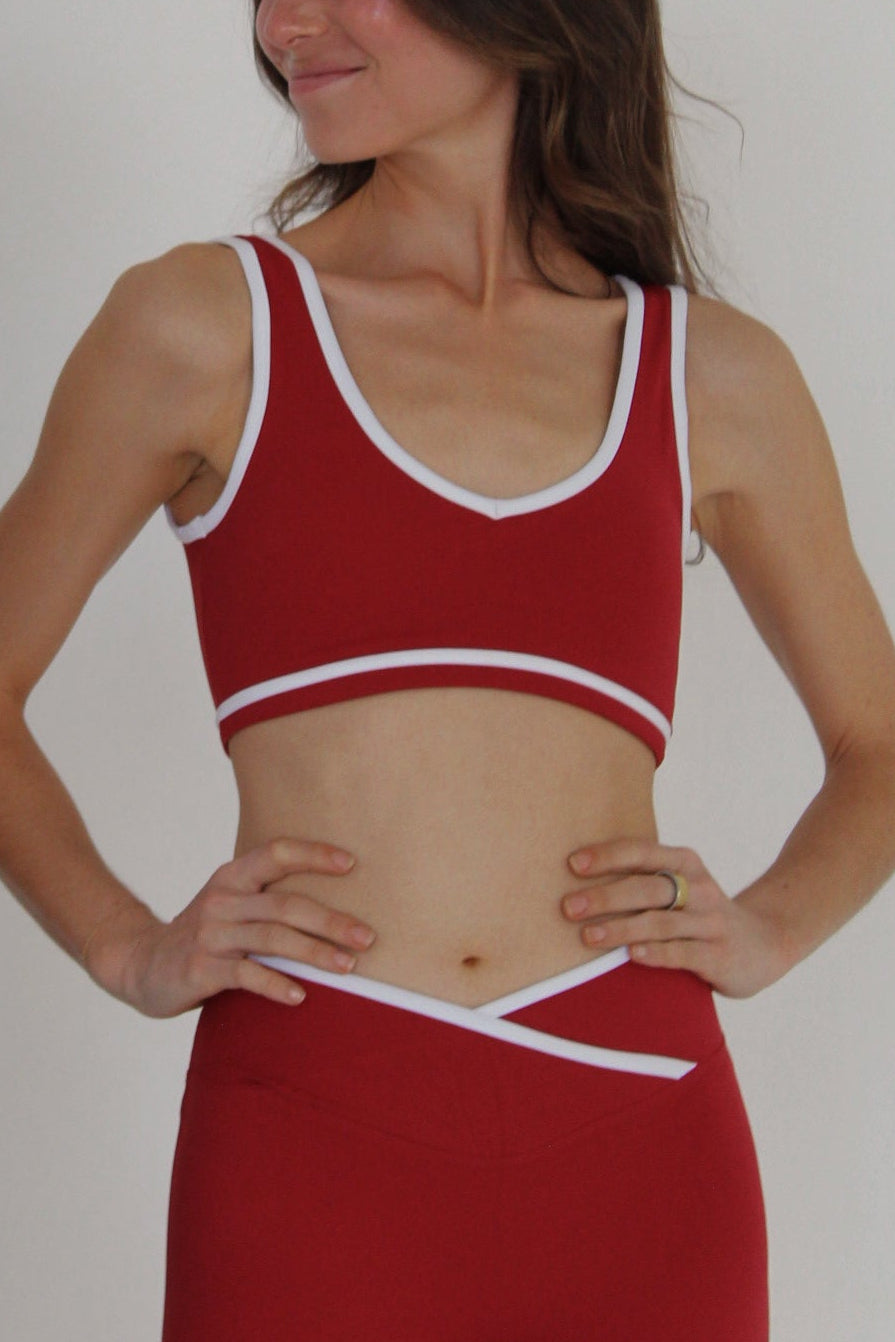 raeLUXE Outline V-Neck Bra